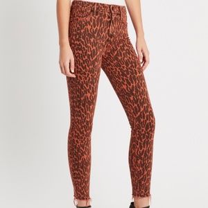 Mother The Looker Ankle Jeans in Animal Attract 28